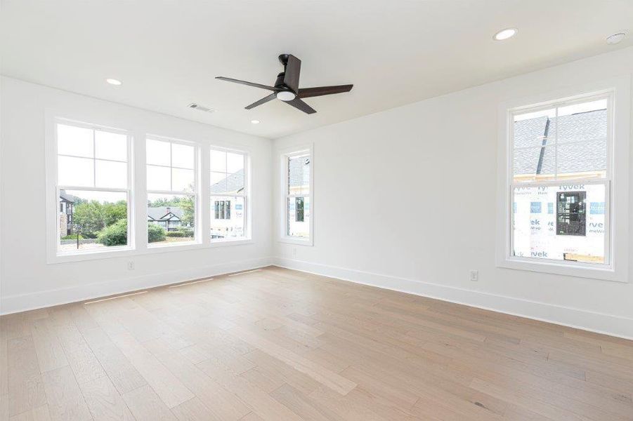 Spacious, unfurnished interior of a new home in , Atlanta (Image 18). Spacious, unfurnished interior of a new home in , Atlanta (Image 18).