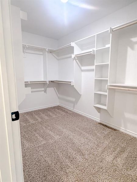 Spacious, unfurnished interior of a new home in , Springtown (Image 7).