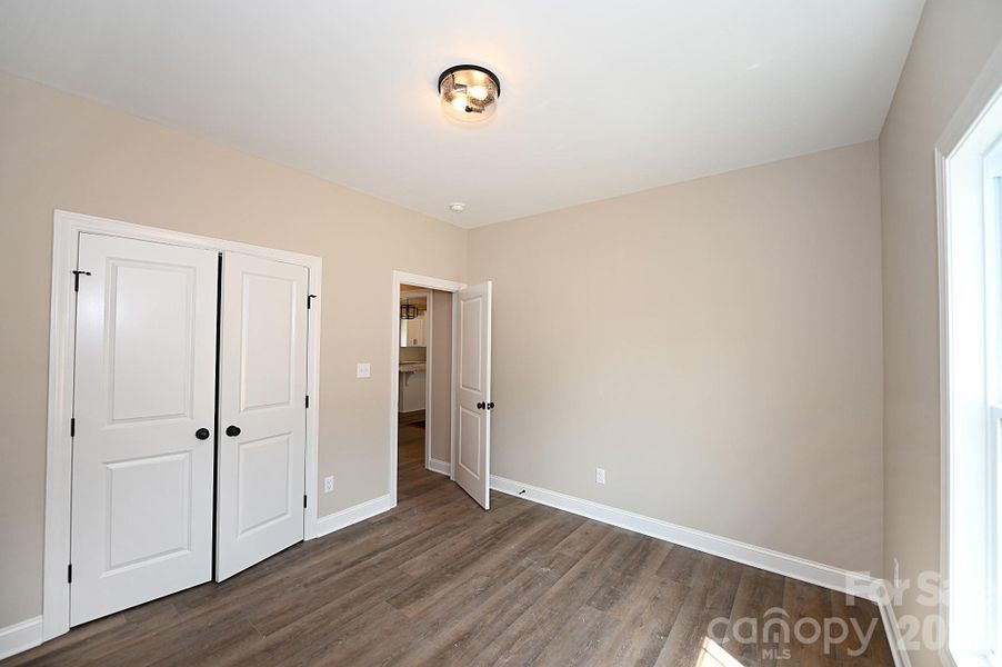 Spacious, unfurnished interior of a new home in , Hickory (Image 21).
