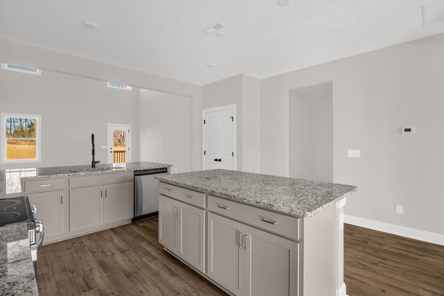 1392 Ouray Drive, Kernersville, NC.  - Slide 37