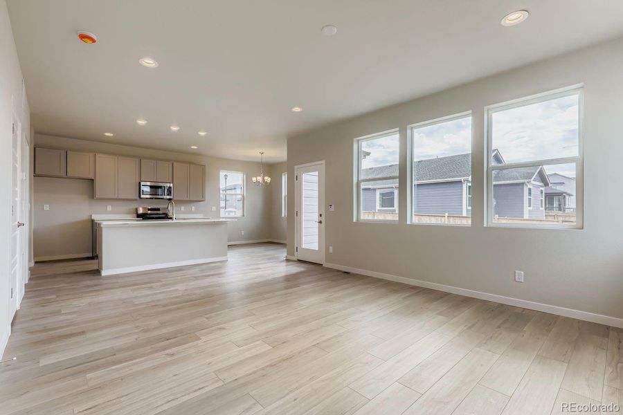 Spacious, unfurnished interior of a new home in , Commerce City (Image 13).
