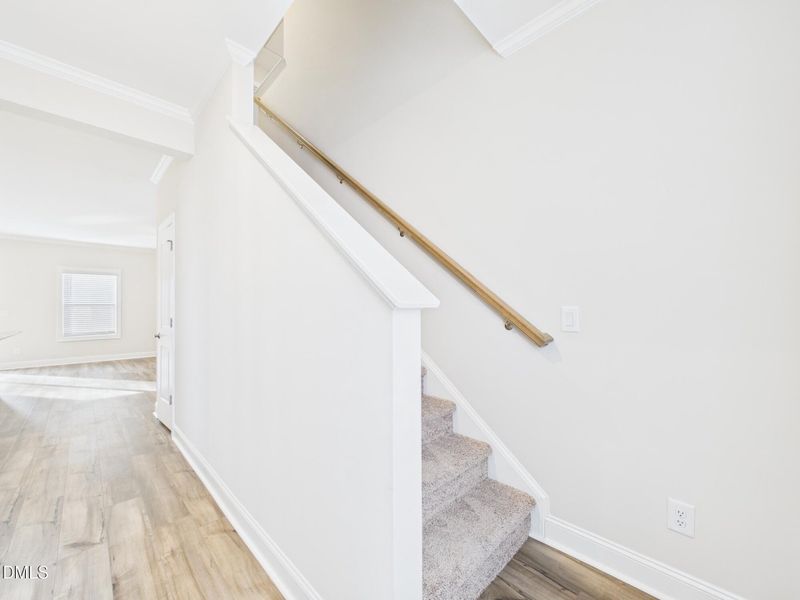 CAM01608G0-PR0122-STILL002