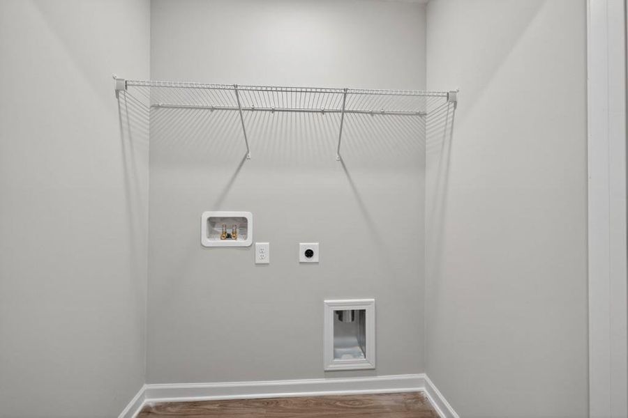 Spacious, unfurnished interior of a new home in The Reserve at Clocktower, Douglasville (Image 14).