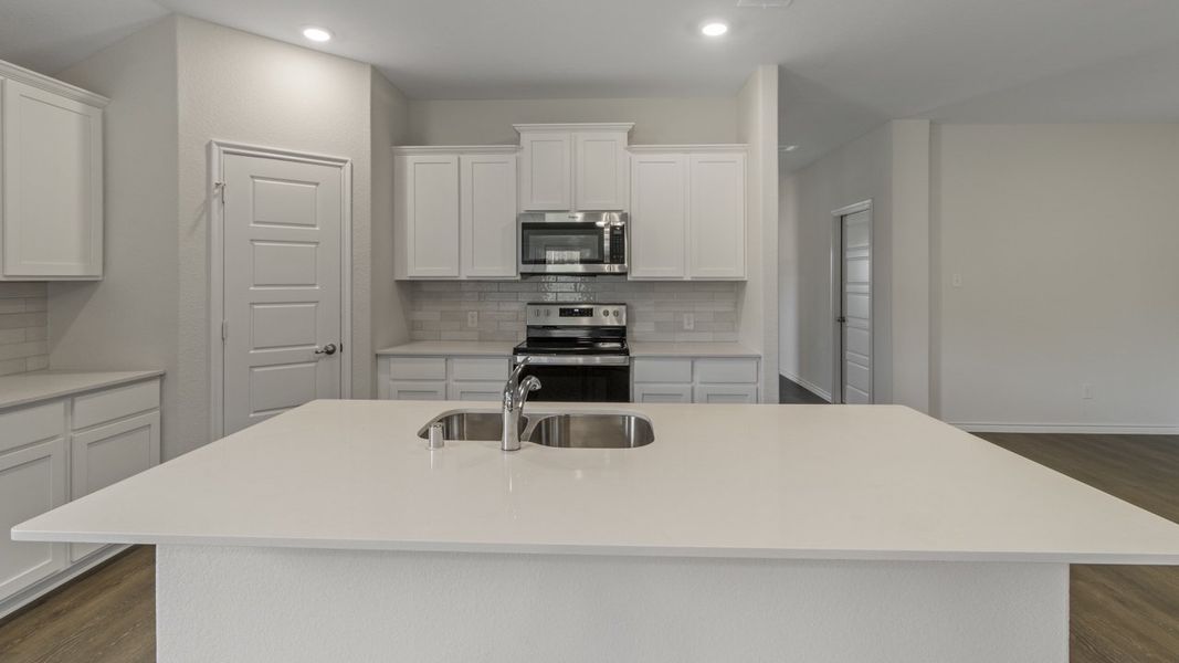 Furnished interior view inside a new home in Trailstone, Caddo Mills (Image 10).