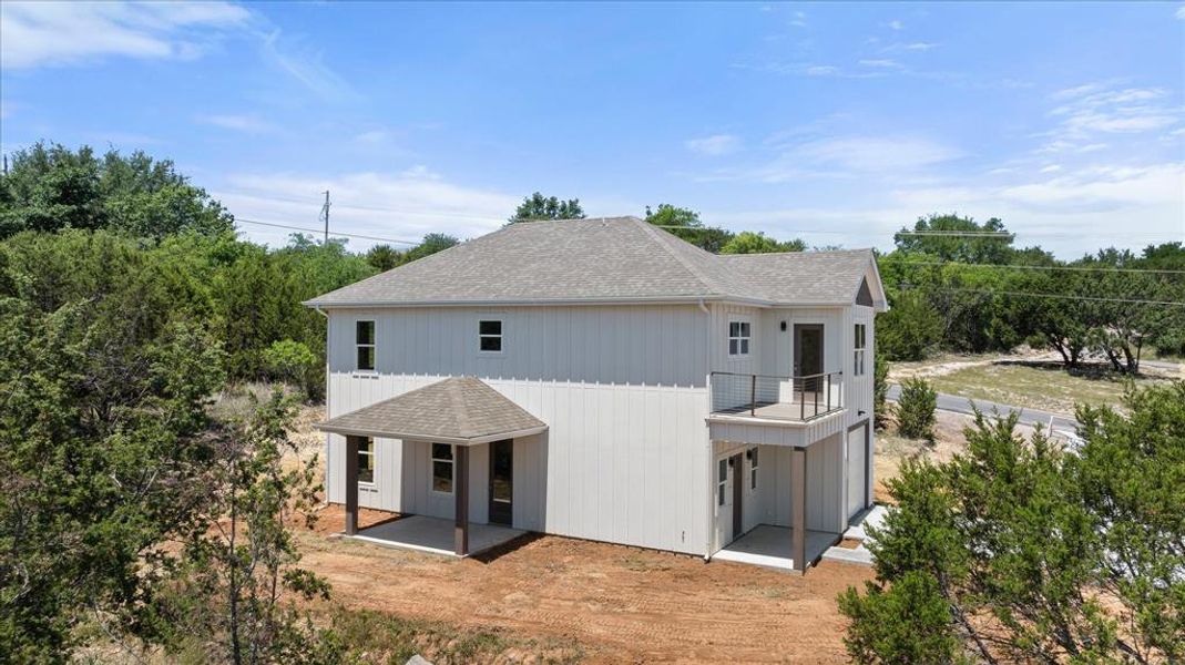 Exterior details and patio area of a home in , Bluff Dale (Image 21).