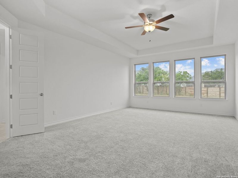 Spacious, unfurnished interior of a new home in Potranco Oaks, Castroville (Image 31). Spacious, unfurnished interior of a new home in Potranco Oaks, Castroville (Image 31).
