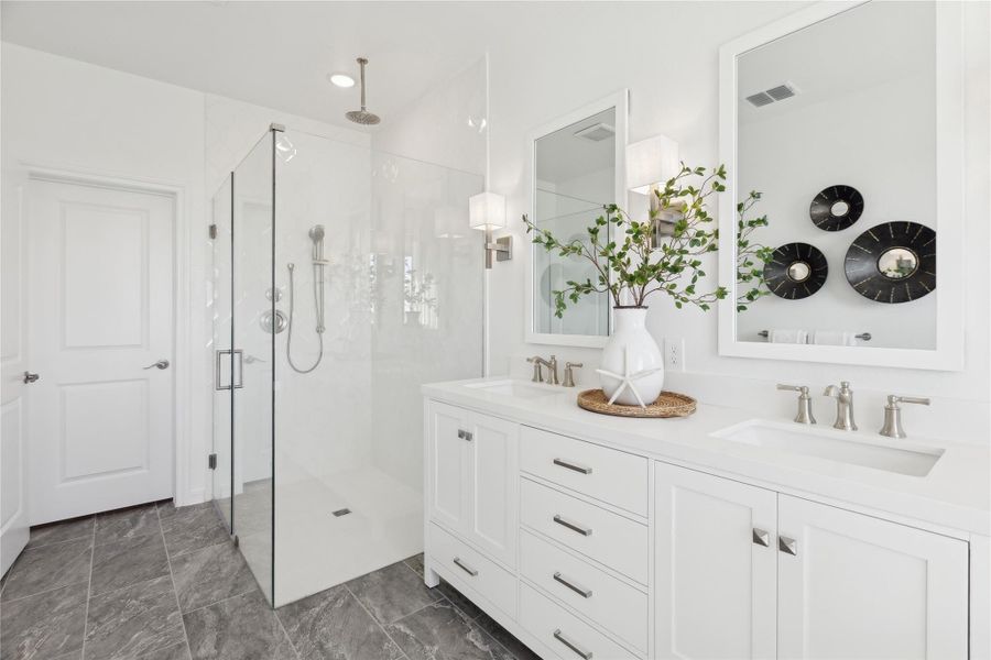 Serene primary bath (*Photo not of actual home and used for illustration purposes only.)