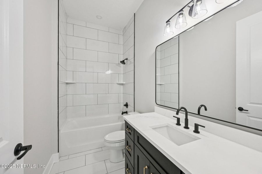 Image 34 of a home in .