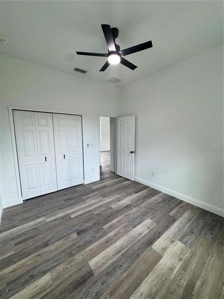 Spacious, unfurnished interior of a new home in , Ocala (Image 34).