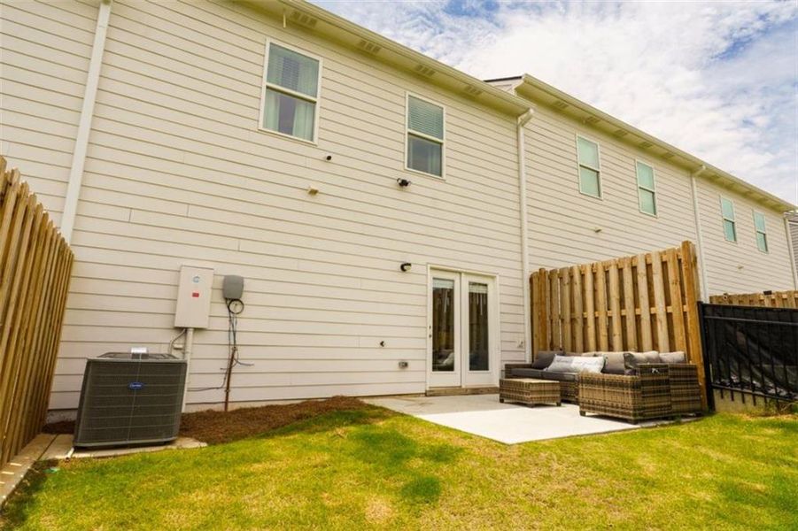 Exterior details and patio area of a home in Rolling Meadows, Jasper (Image 4).