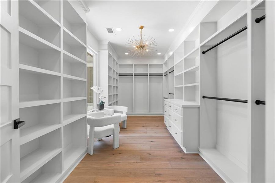 Spacious, unfurnished interior of a new home in , Atlanta (Image 104). Spacious, unfurnished interior of a new home in , Atlanta (Image 104).