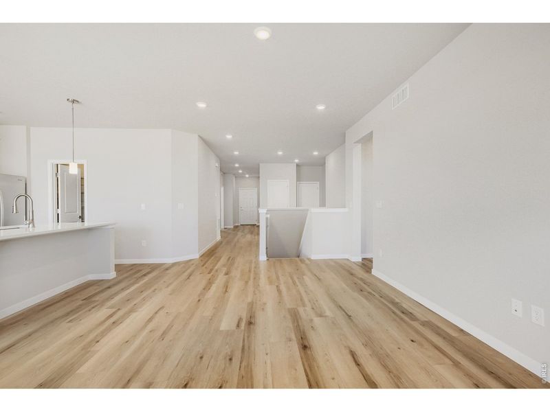 Spacious, unfurnished interior of a new home in Farmstead, Berthoud (Image 22).