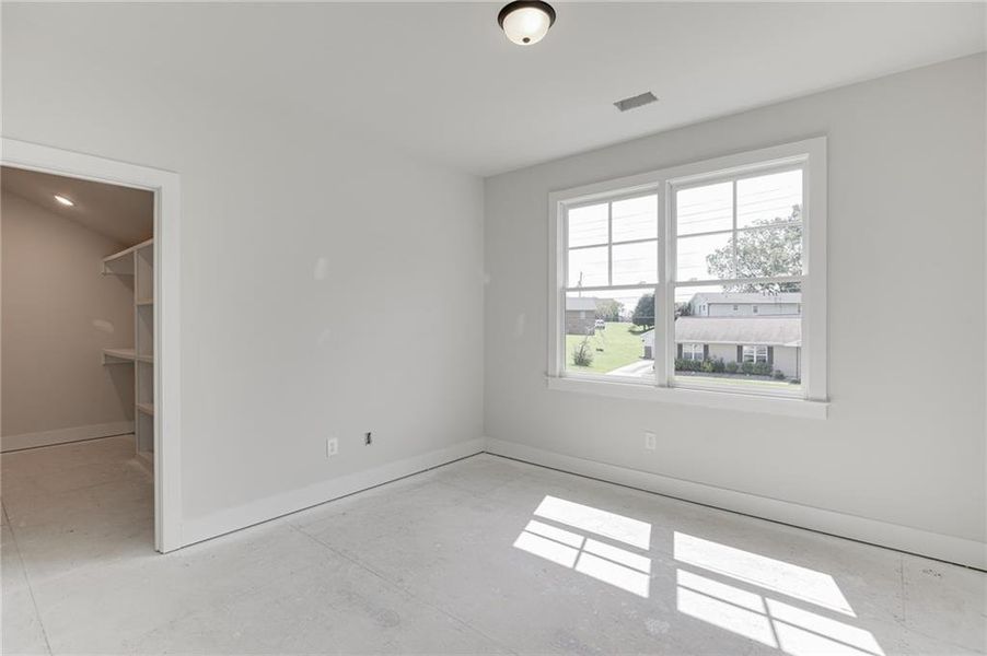 Spacious, unfurnished interior of a new home in , Buford (Image 18).
