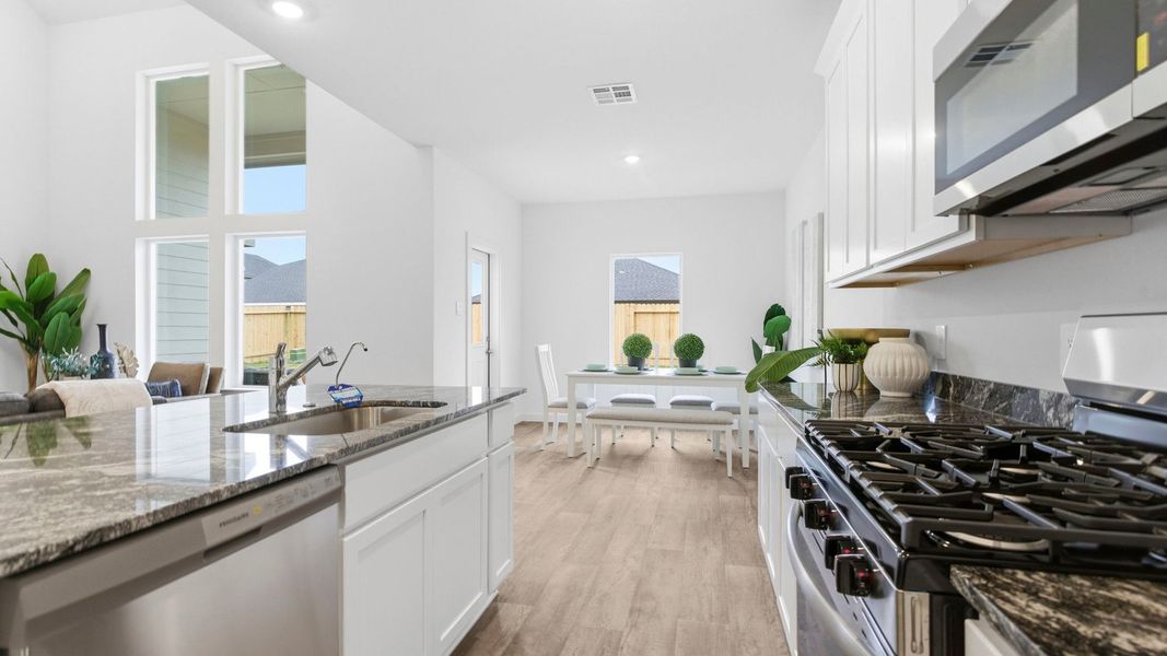 Furnished interior view inside a new home in Evergreen, Rosenberg (Image 14).