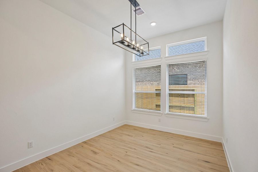 Spacious, unfurnished interior of a new home in Riceland 60',65',70', Old River-Winfree (Image 27).
