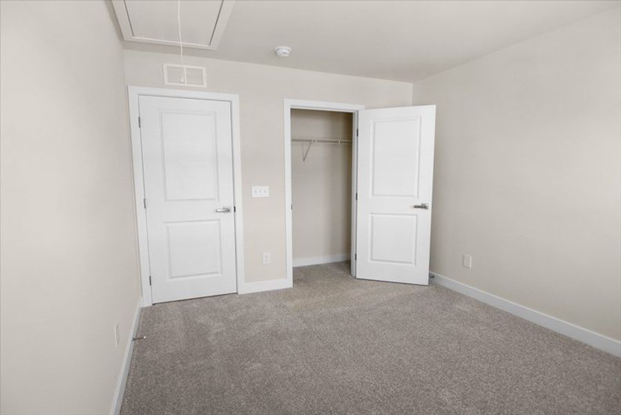 Spacious, unfurnished interior of a new home in Layton Hall, Mauldin (Image 21).