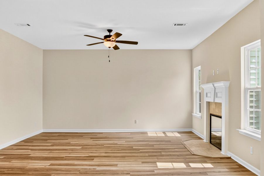 Representative unfurnished interior of a home built from the The Sunbury by RTS Homes in Doctor's Creek, Ludowici (Image 24).