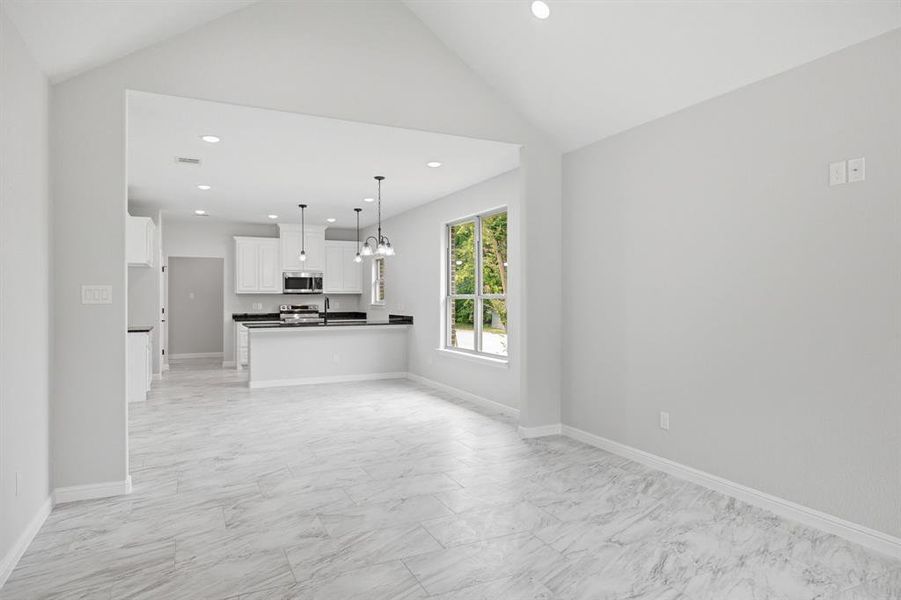 Spacious, unfurnished interior of a new home in , Cleburne (Image 31). Spacious, unfurnished interior of a new home in , Cleburne (Image 31).