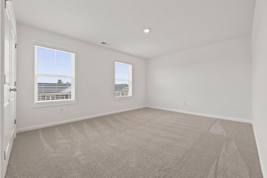 Spacious, unfurnished interior of a new home in Westfield, Conway (Image 48).