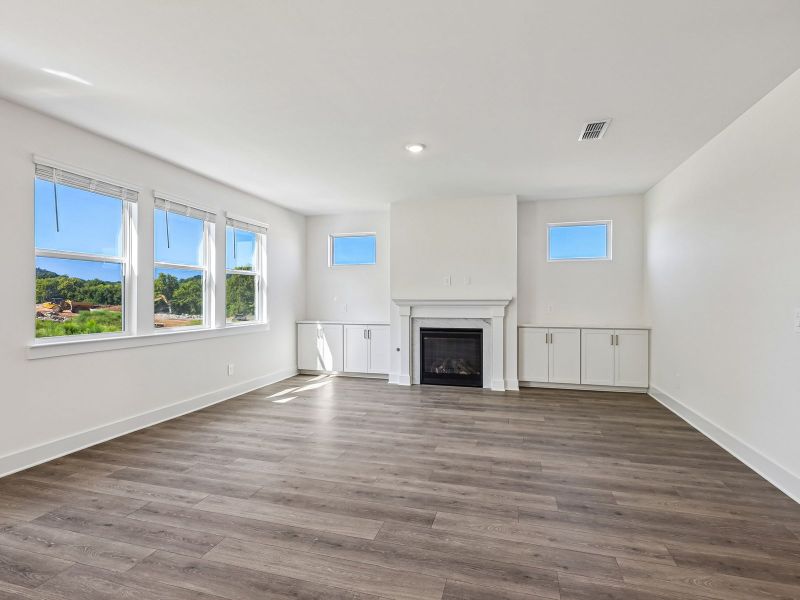 Spacious, unfurnished interior of a new home in Station Hill - Estate Series, Franklin (Image 11).