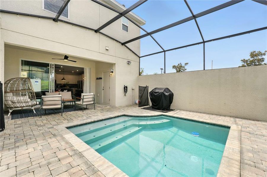 Exterior details and patio area of a home in , Kissimmee (Image 22).