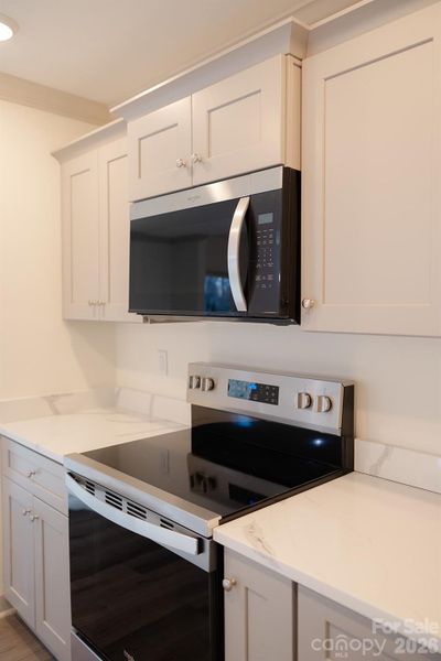 Image 14 of a home in .