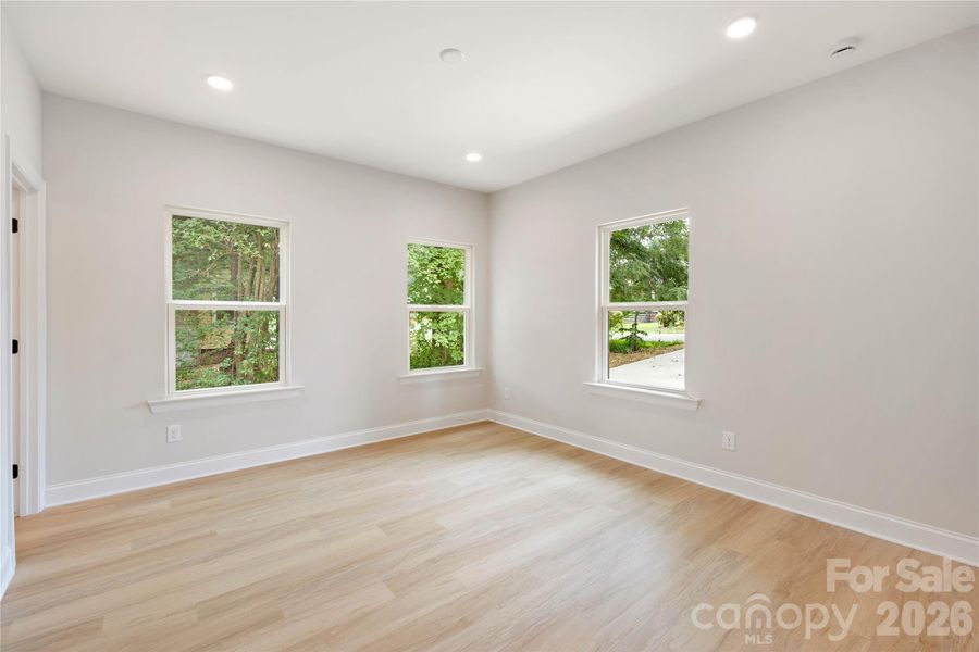 Spacious, unfurnished interior of a new home in , Stanley (Image 27).