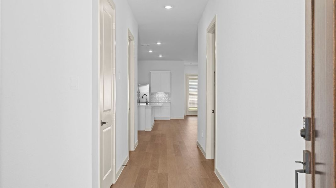 Representative unfurnished interior of a home built from the LANCASTER by D.R. Horton in Alexander, Pearland (Image 10). Representative unfurnished interior of a home built from the LANCASTER by D.R. Horton in Alexander, Pearland (Image 10).