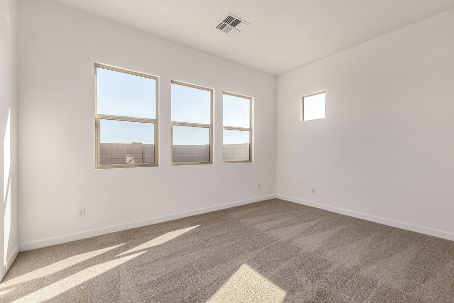 Spacious, unfurnished interior of a new home in Landmarke, San Tan Valley (Image 10). Spacious, unfurnished interior of a new home in Landmarke, San Tan Valley (Image 10).