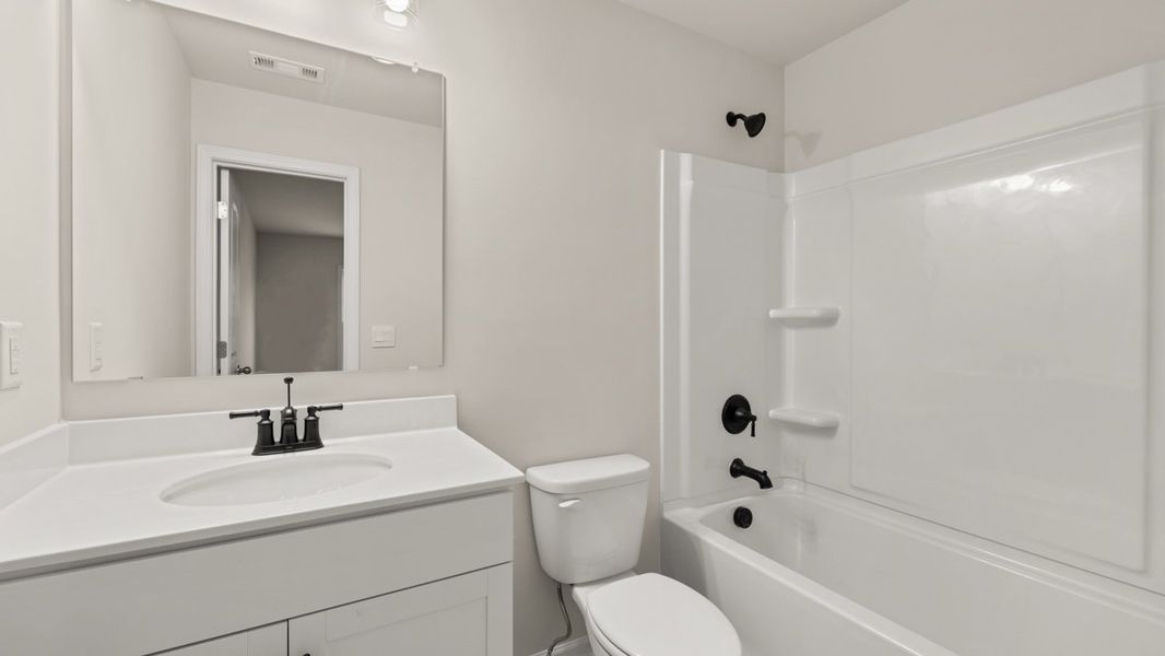 Representative furnished interior of a home built from the Grayson by D.R. Horton in Thalley Creek Estates, Cumming (Image 13). Representative furnished interior of a home built from the Grayson by D.R. Horton in Thalley Creek Estates, Cumming (Image 13).