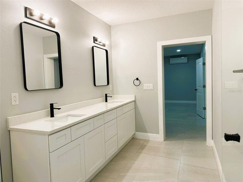 Furnished interior view inside a new home in , Haines City (Image 41).