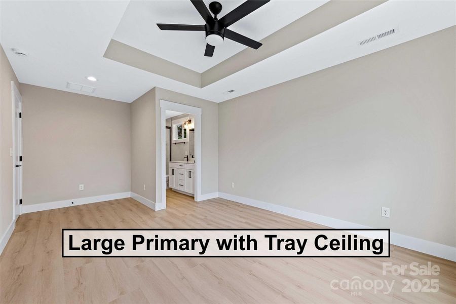 Spacious, unfurnished interior of a new home in , Asheville (Image 35).