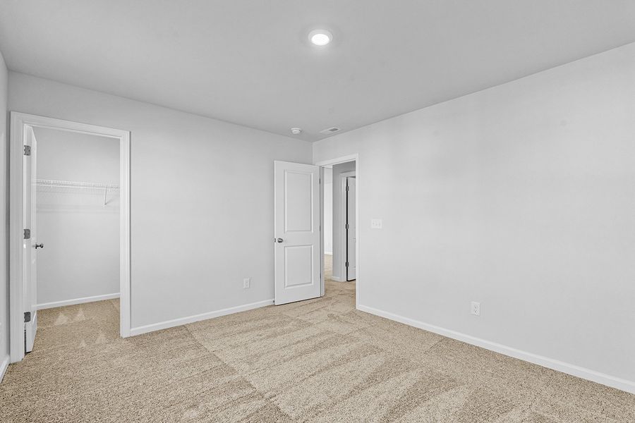 Spacious, unfurnished interior of a new home in Hanes Lake, Winston-Salem (Image 41).