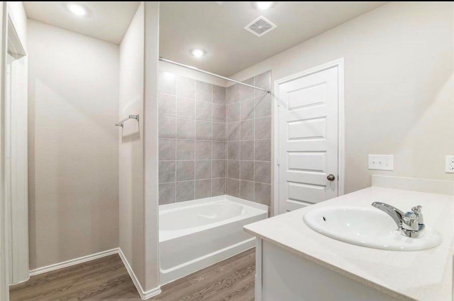 Furnished interior view inside a new home in , Houston (Image 8). Furnished interior view inside a new home in , Houston (Image 8).