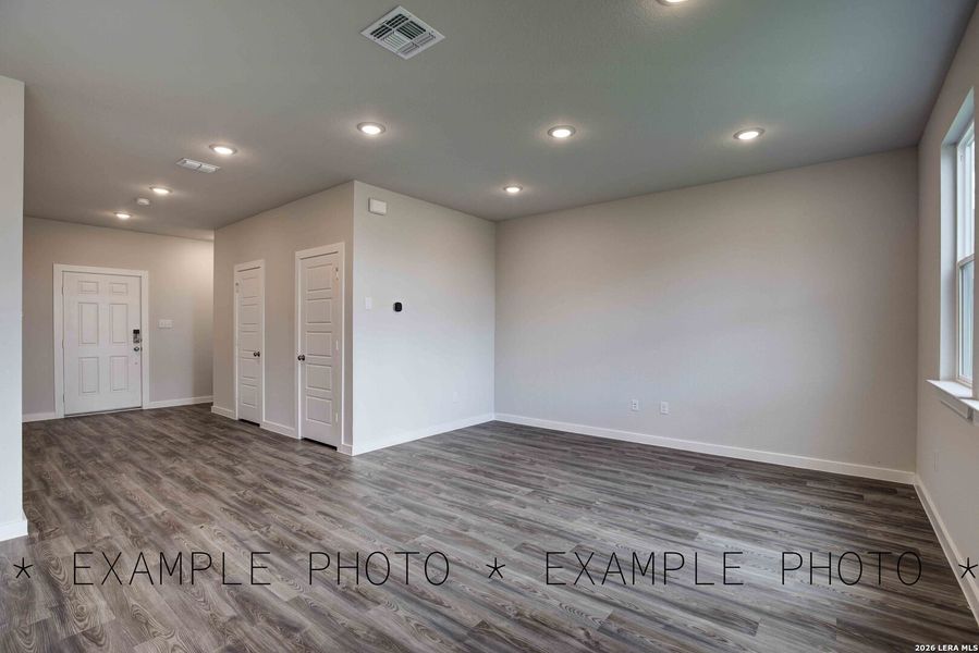 Spacious, unfurnished interior of a new home in Garden Grove, San Antonio (Image 16). Spacious, unfurnished interior of a new home in Garden Grove, San Antonio (Image 16).