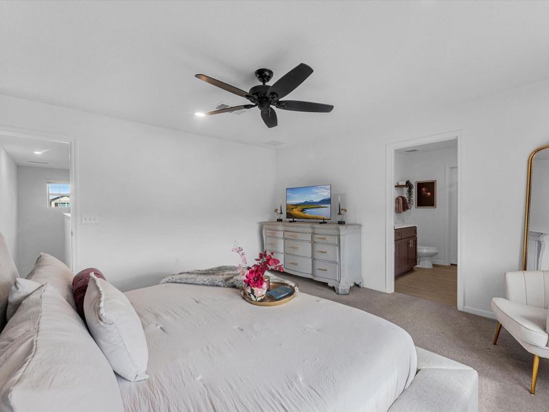 Furnished interior view inside a new home in Mavera, Conroe (Image 27).