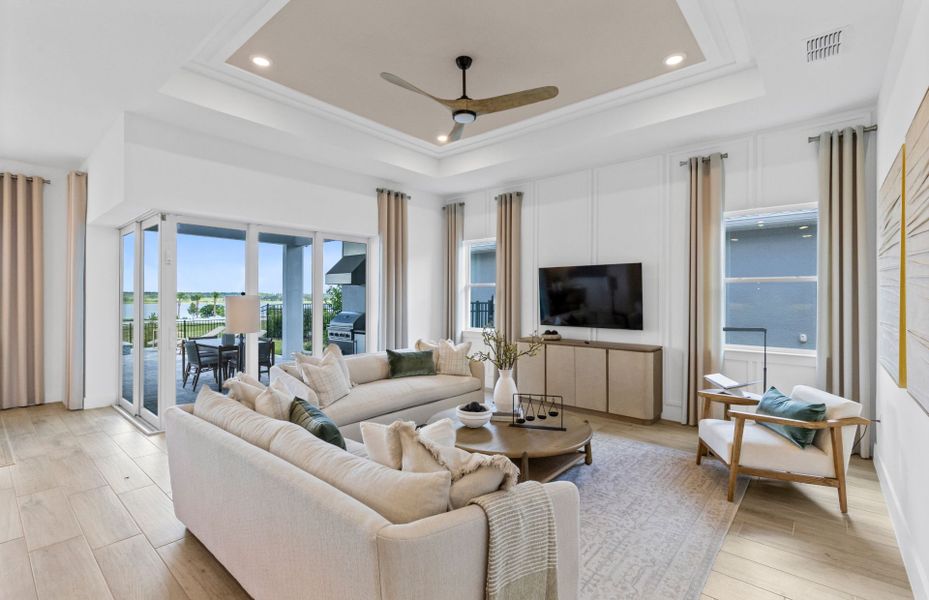 Representative furnished interior of a home built from the Renown by Del Webb in Del Webb Lakehaven, Clermont (Image 9).