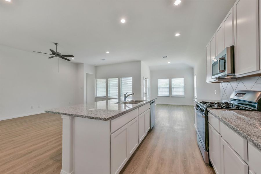 Furnished interior view inside a new home in King Oaks Village, Baytown (Image 7).