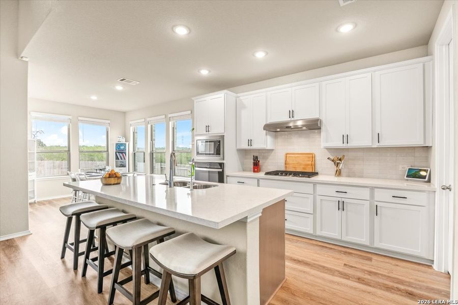 Furnished interior view inside a new home in Foxbrook, Cibolo (Image 19).