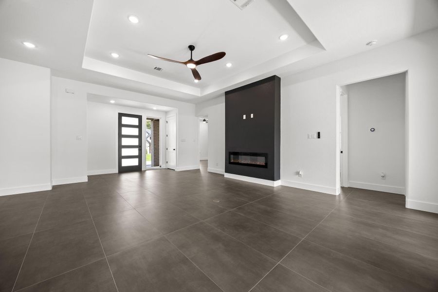 Spacious, unfurnished interior of a new home in , Montgomery (Image 30).