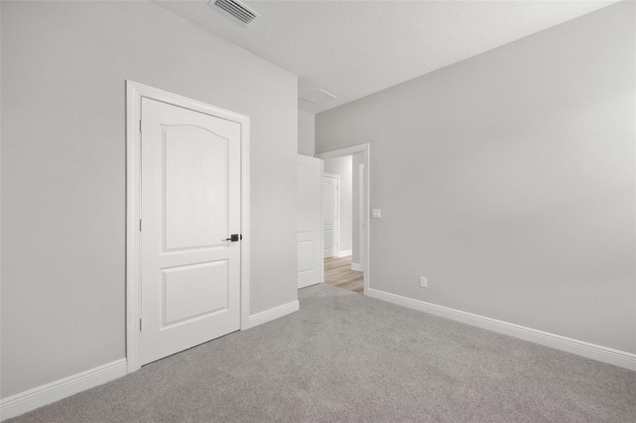 Spacious, unfurnished interior of a new home in Celebration Pointe, Fort Pierce (Image 12). Spacious, unfurnished interior of a new home in Celebration Pointe, Fort Pierce (Image 12).