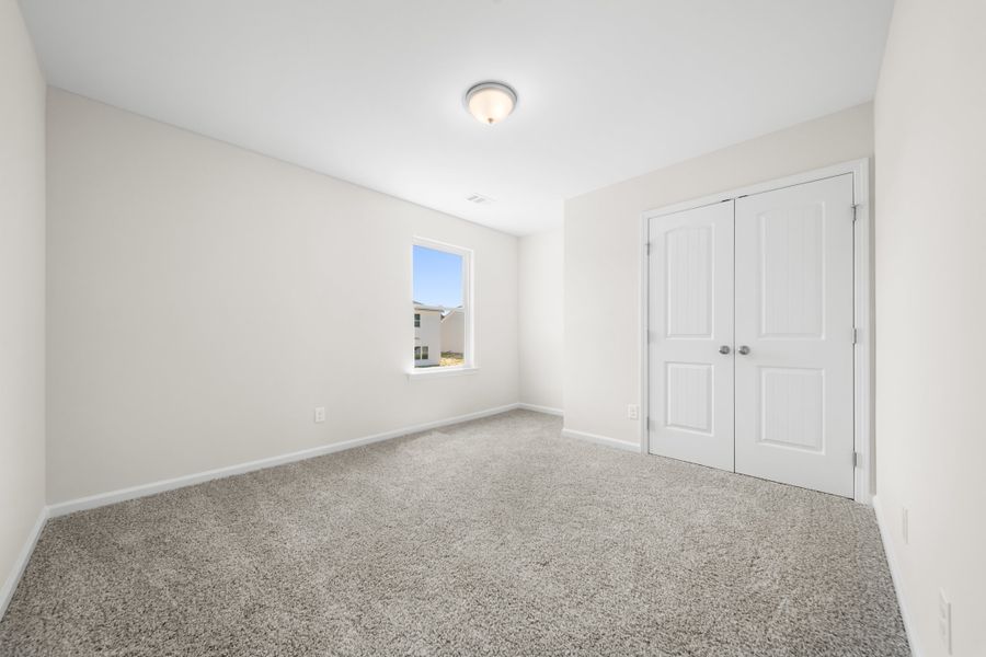 Spacious, unfurnished interior of a new home in Belair East, Statesboro (Image 24).