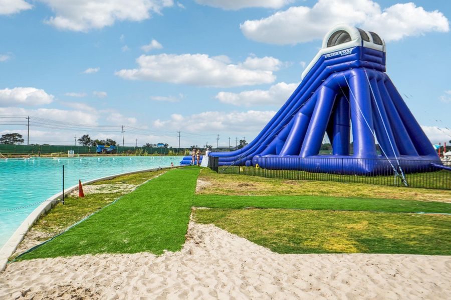 Image 38 of a home in River Ranch Meadows.