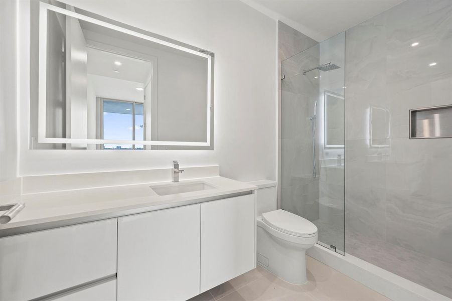220 Lake Shore Drive - 29.jpg-FULL 220 Lake Shore Drive - 29.jpg-FULL
