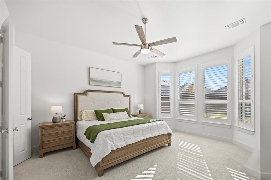 Furnished interior view inside a new home in Thompson Farms: 50ft. lots, Van Alstyne (Image 21). Furnished interior view inside a new home in Thompson Farms: 50ft. lots, Van Alstyne (Image 21).