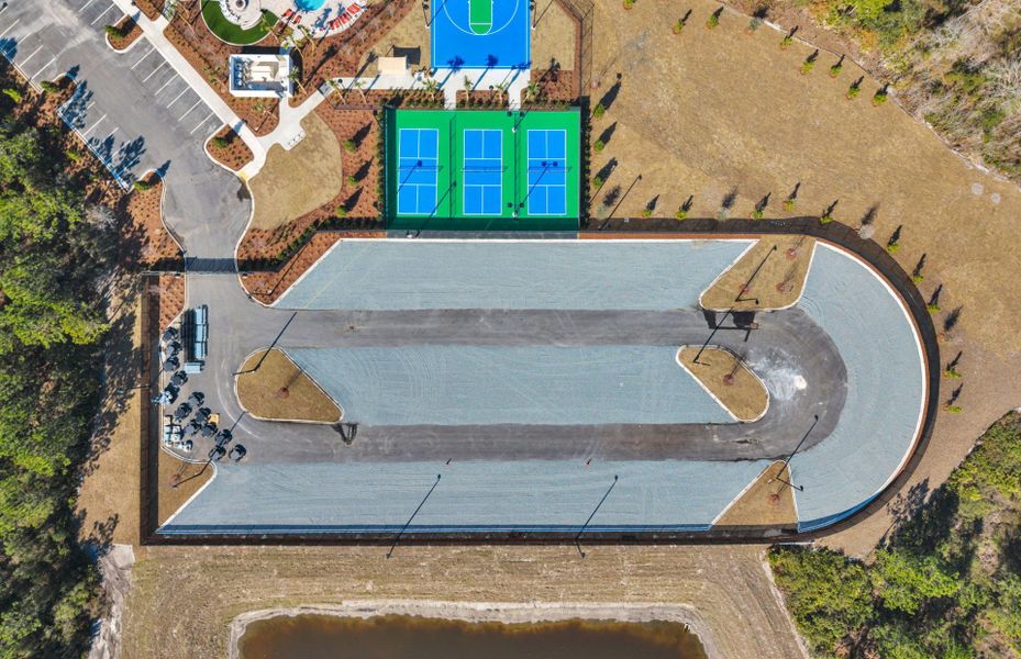 Community amenities in The Landings at Saint Johns, St. Johns (Image 17).