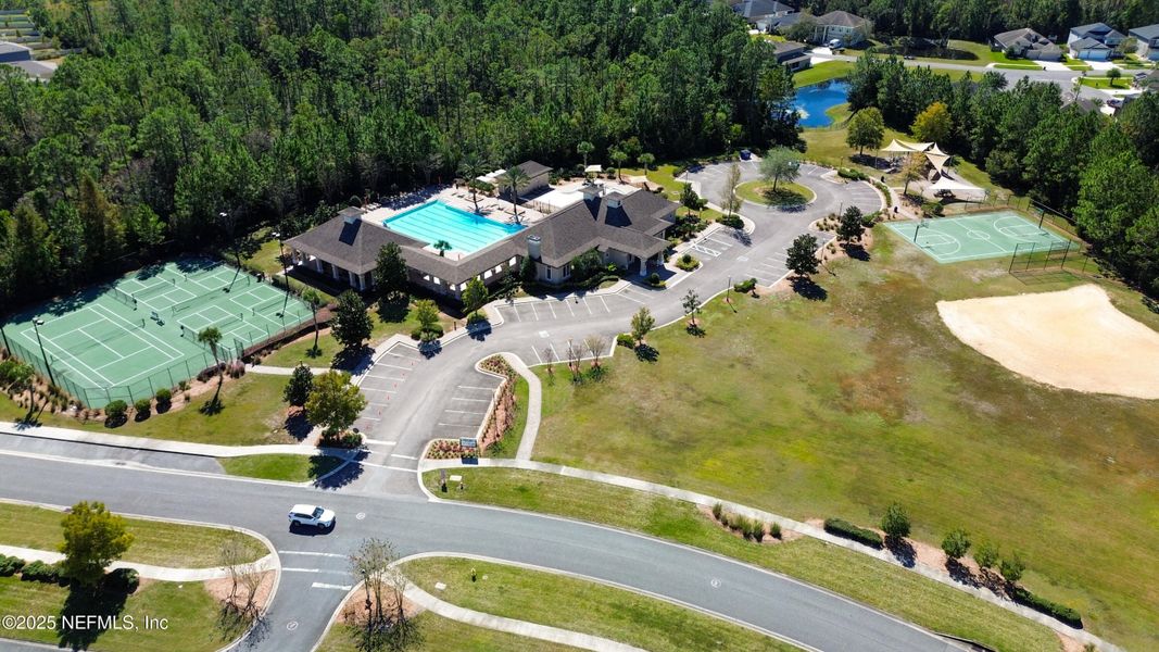 Image 35 of a home in River Glen Express.