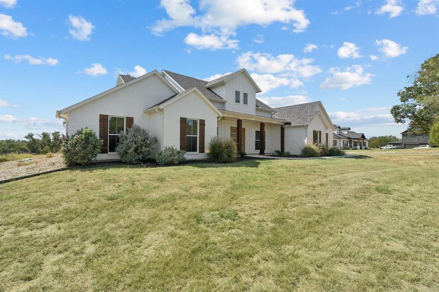 Exterior details and patio area of a home in , Weatherford (Image 25). Exterior details and patio area of a home in , Weatherford (Image 25).