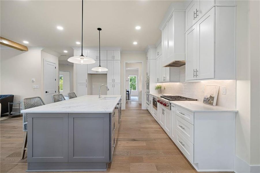 Furnished interior view inside a new home in , Atlanta (Image 11).