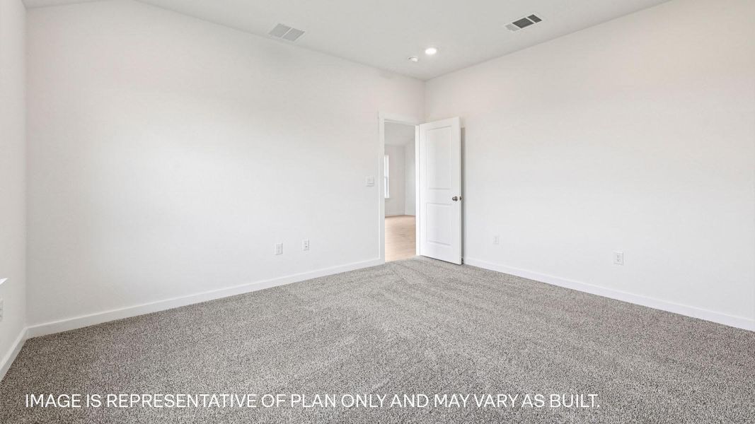 Spacious, unfurnished interior of a new home in Monarch Ranch, Manor (Image 24).